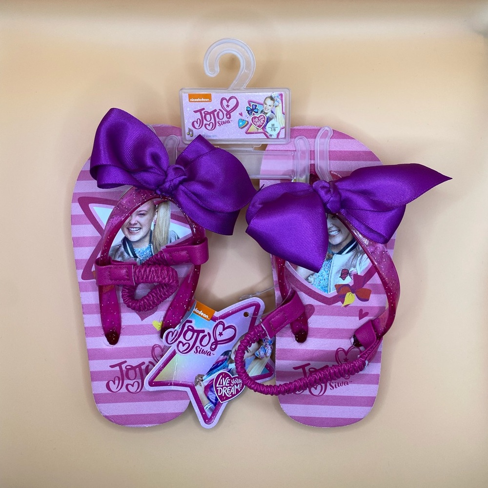 JoJo sandals